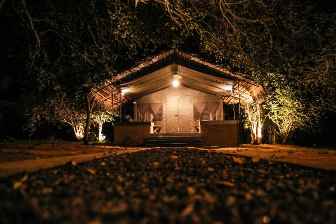 Yala Wild Hut - Yala Otel Tissamaharama Dış mekan fotoğraf
